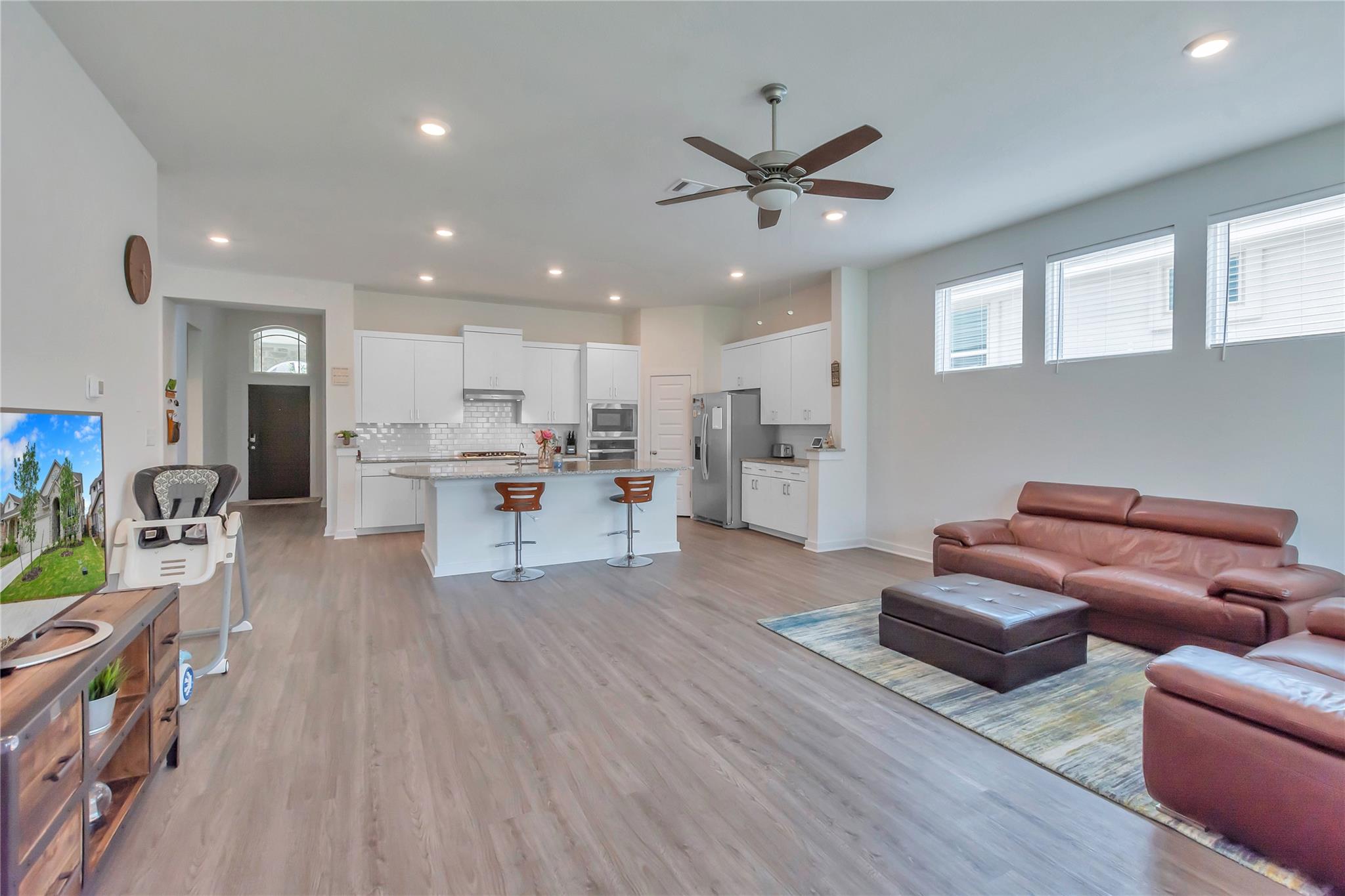 563 Saturnia Dr, Georgetown, TX 78628