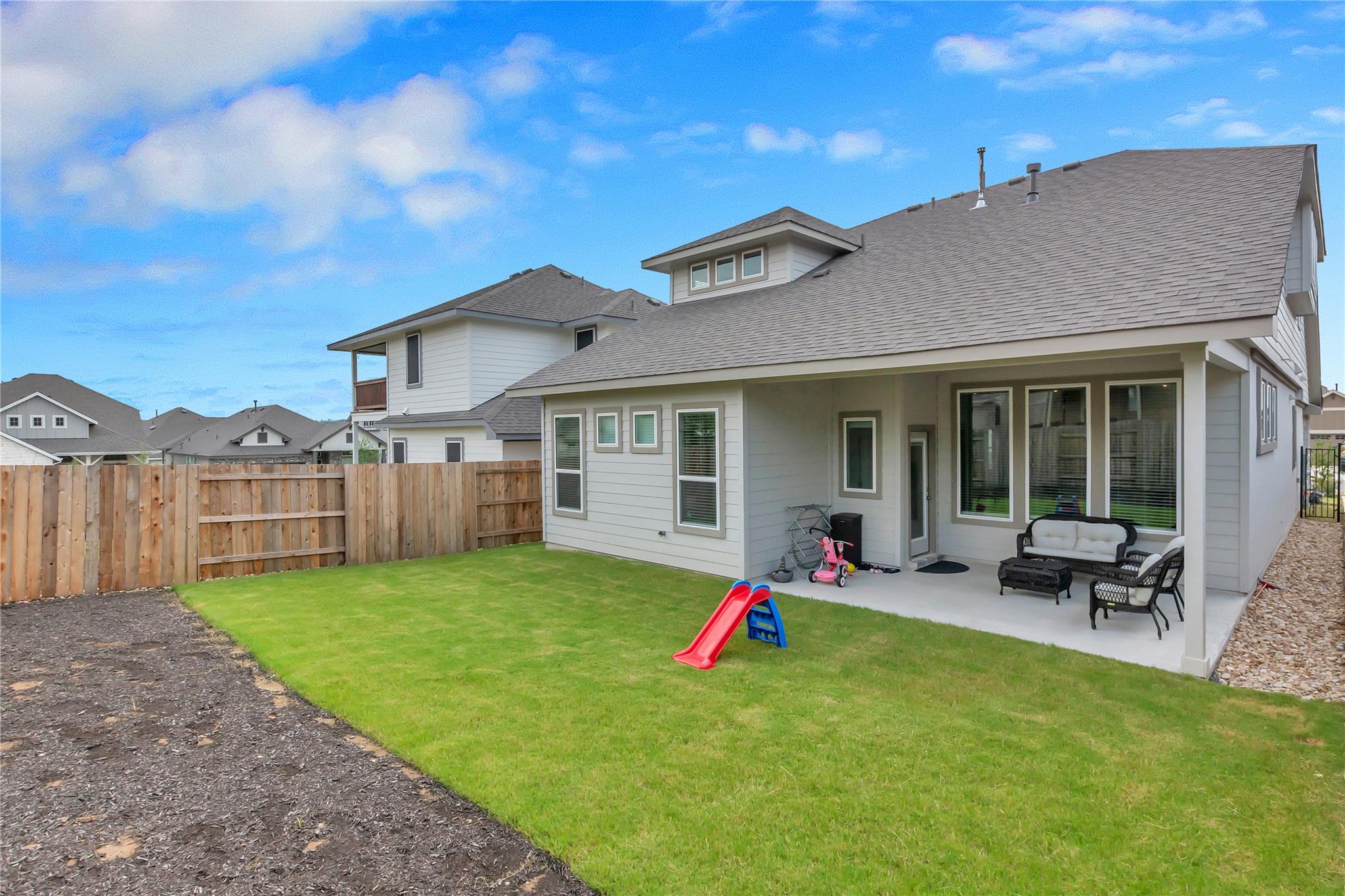 563 Saturnia Dr, Georgetown, TX 78628