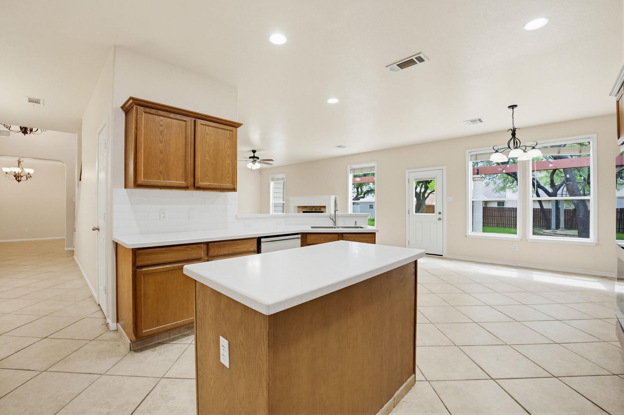 5614 Tumbled Stone Dr, Killeen, TX 76542