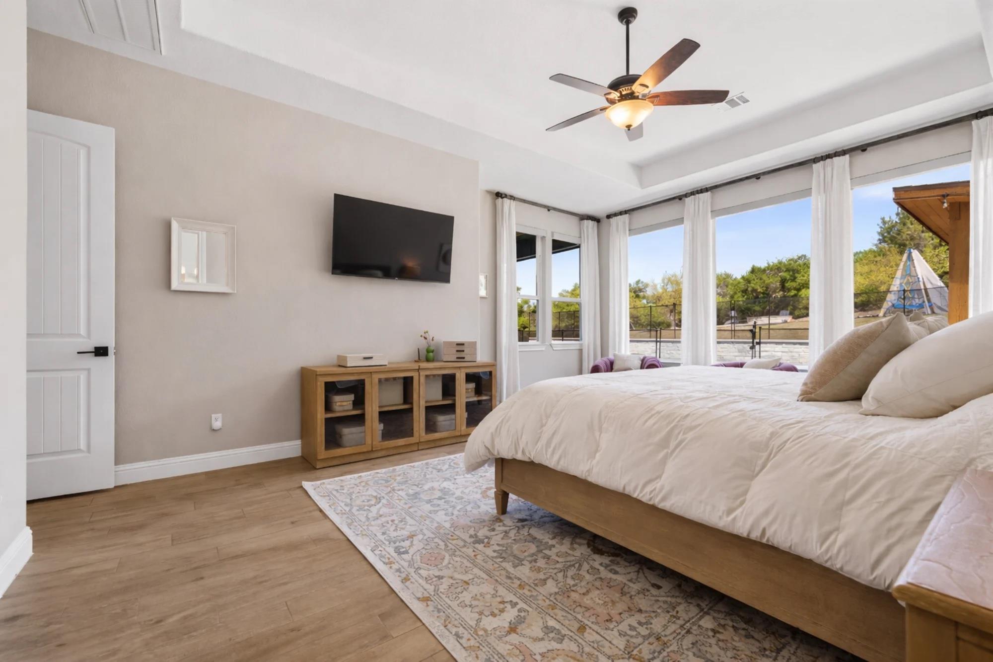 1078 Gato Del Sol Ave, Austin, TX 78737