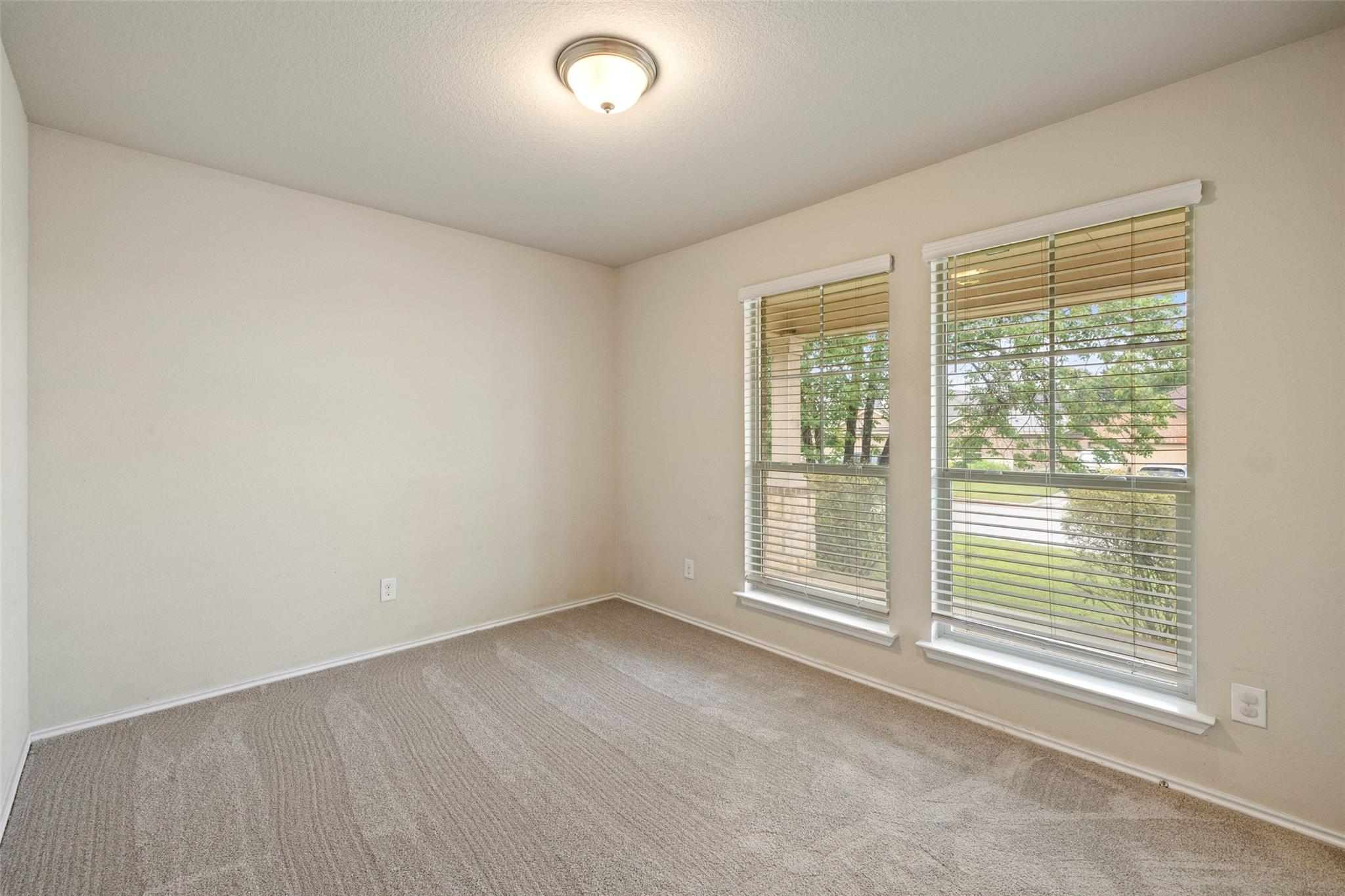 5586 Perdita Dr, Belton, TX 76513