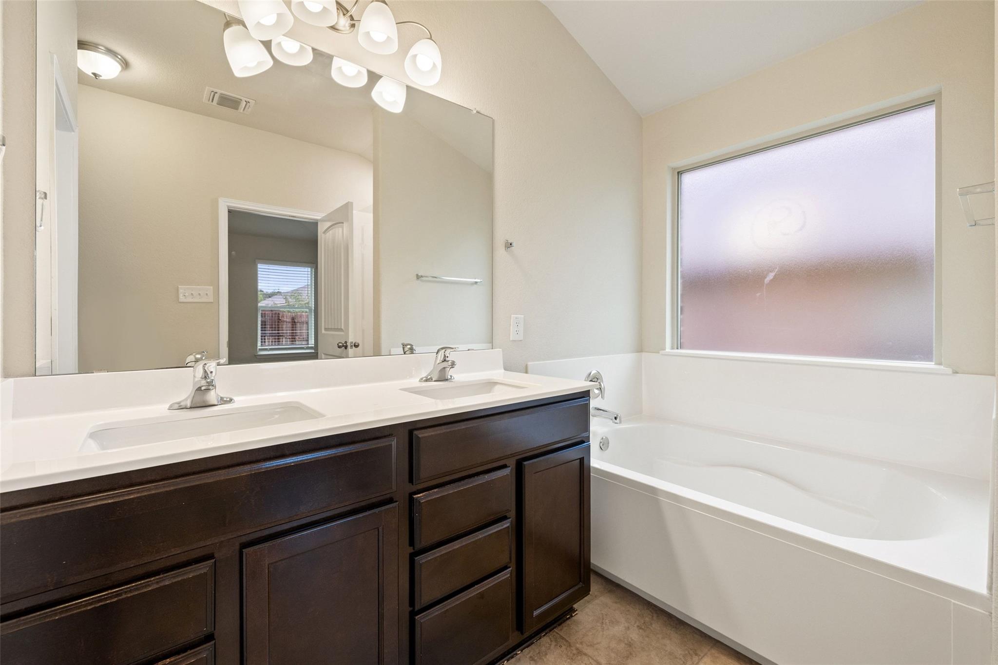 5586 Perdita Dr, Belton, TX 76513