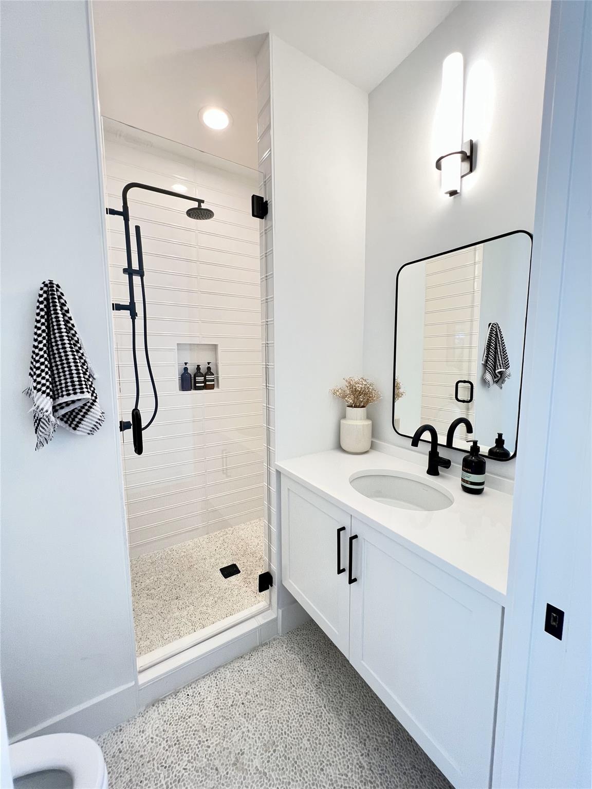 7809 Mullen Dr # 2, Austin, TX 78757