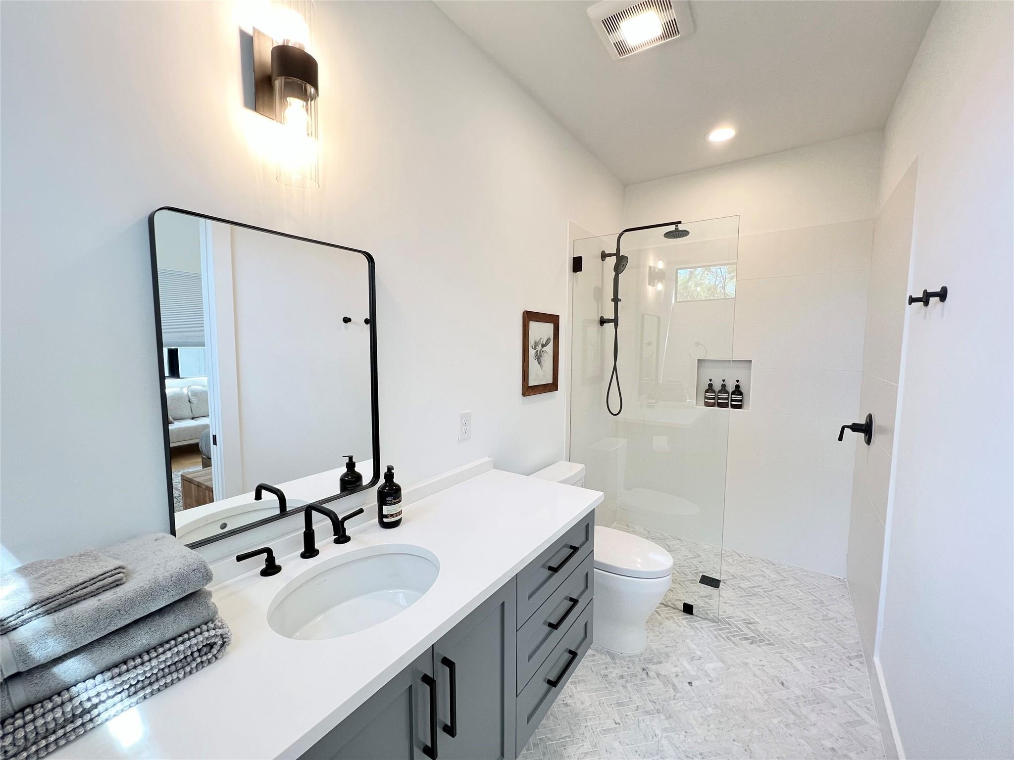 7809 Mullen Dr # 2, Austin, TX 78757