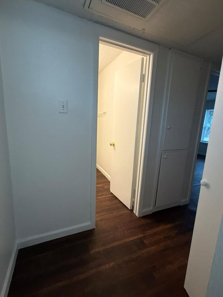 2124 Burton Dr # 251, Austin, TX 78741