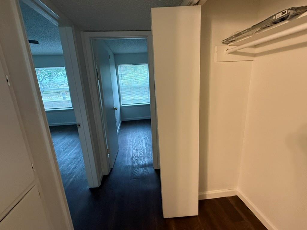 2124 Burton Dr # 251, Austin, TX 78741