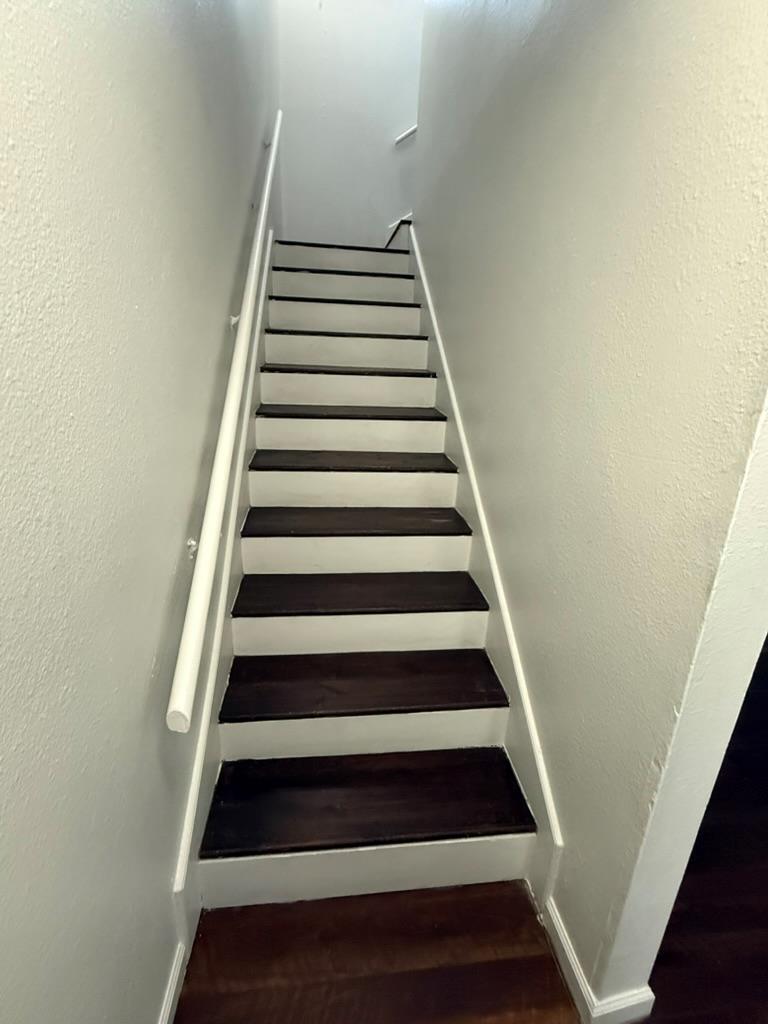 2124 Burton Dr # 251, Austin, TX 78741