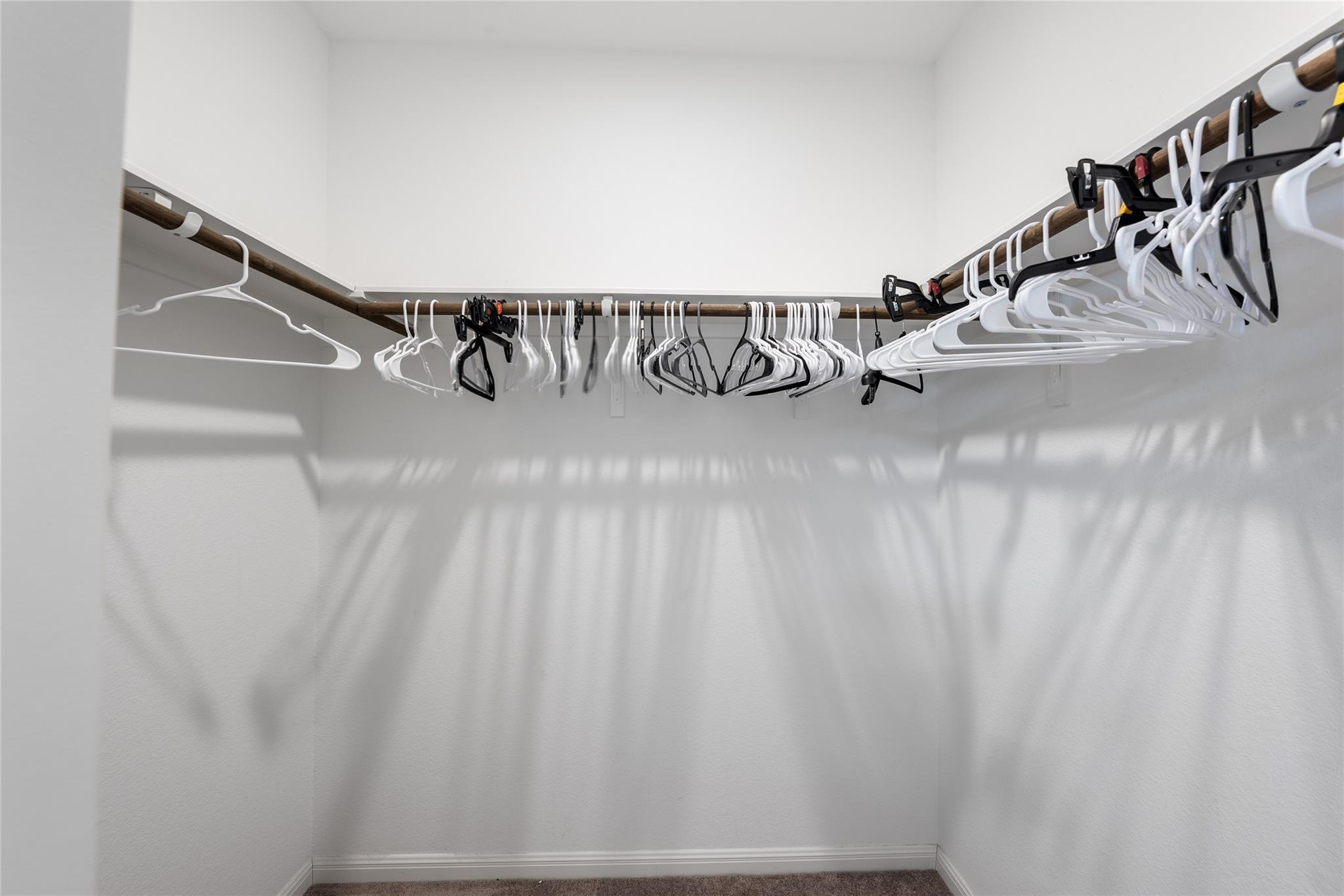 751 Papaya Dr, Buda, TX 78610