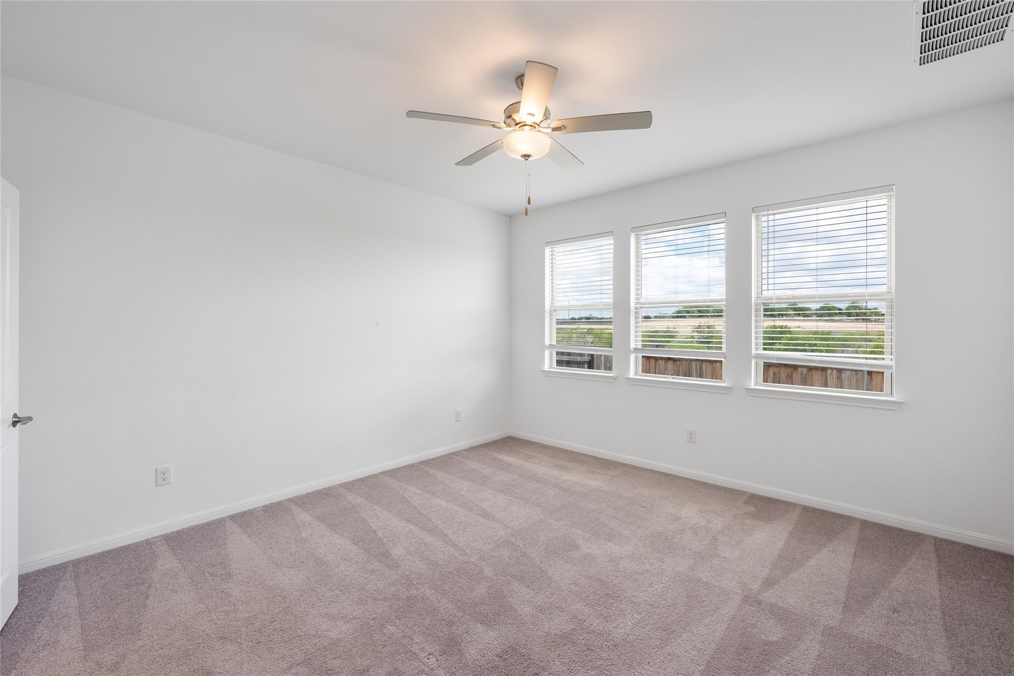 751 Papaya Dr, Buda, TX 78610