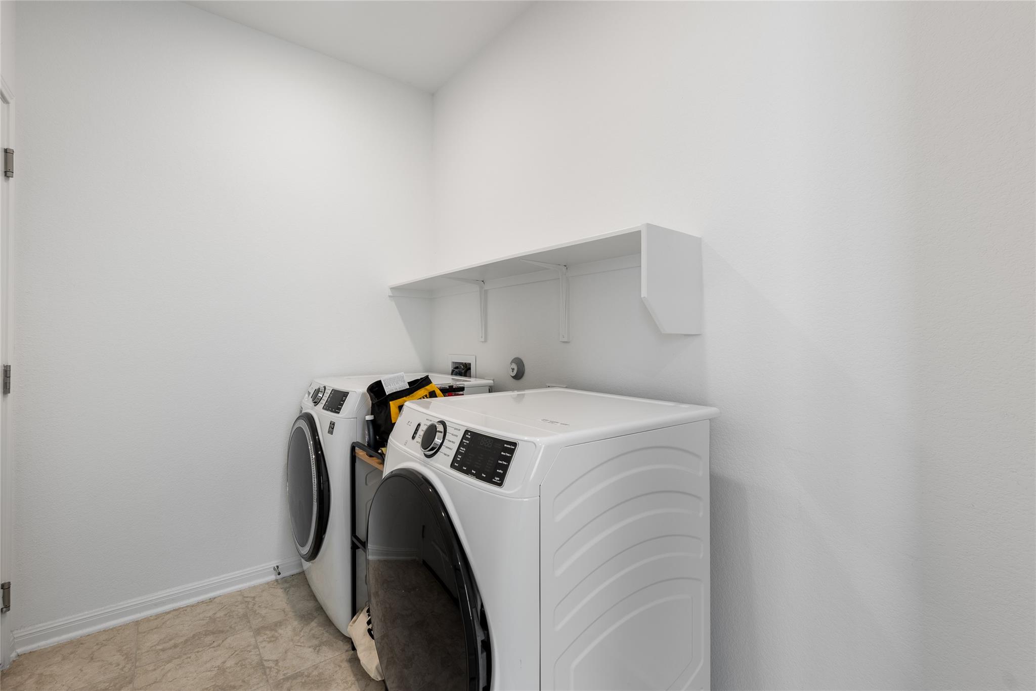 751 Papaya Dr, Buda, TX 78610