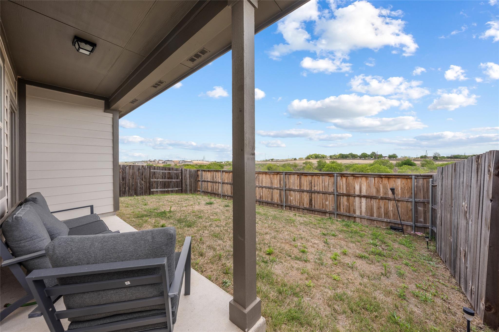 751 Papaya Dr, Buda, TX 78610