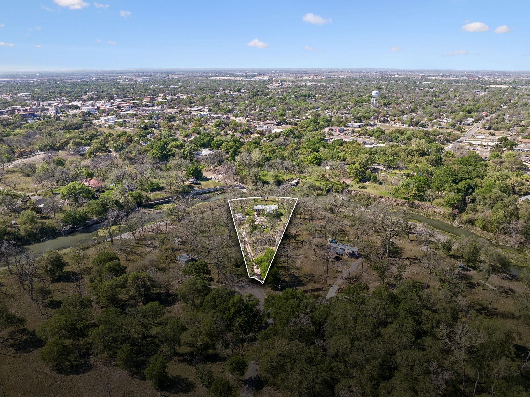 146 Antelope Ln, Seguin, TX 78155