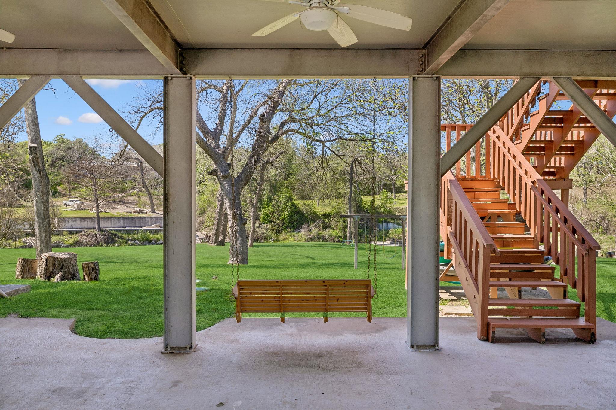 146 Antelope Ln, Seguin, TX 78155