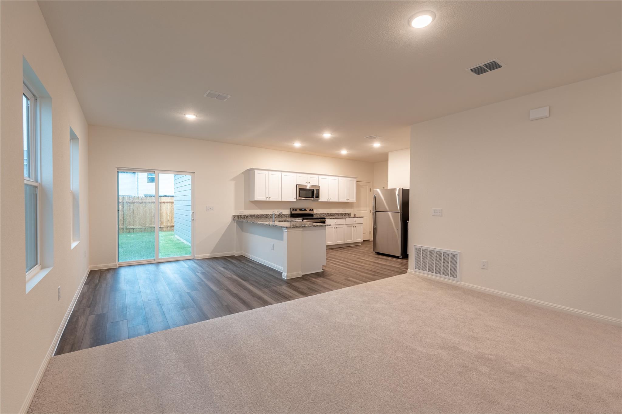 144 Mullen Way, Taylor, TX 76574