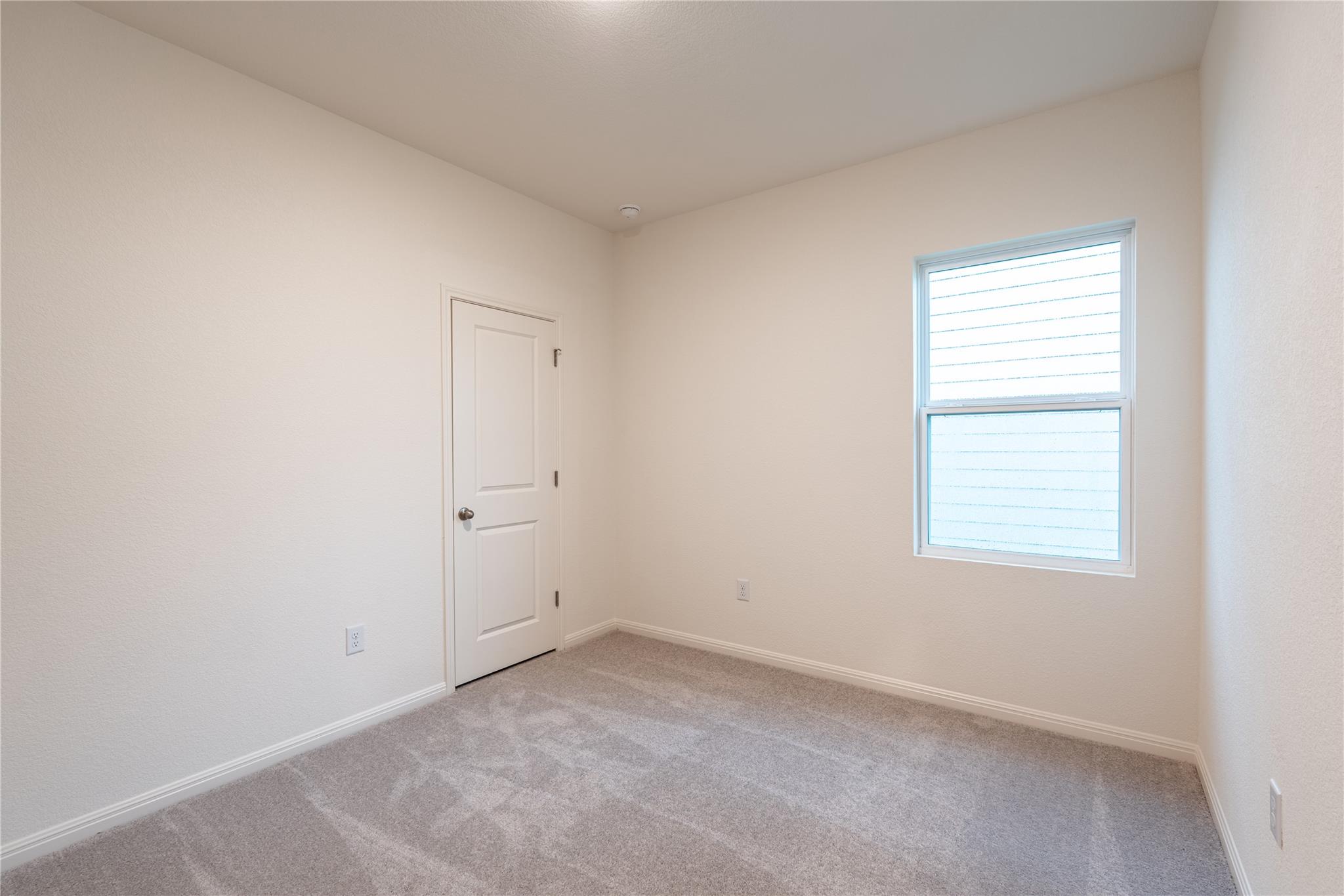 144 Mullen Way, Taylor, TX 76574