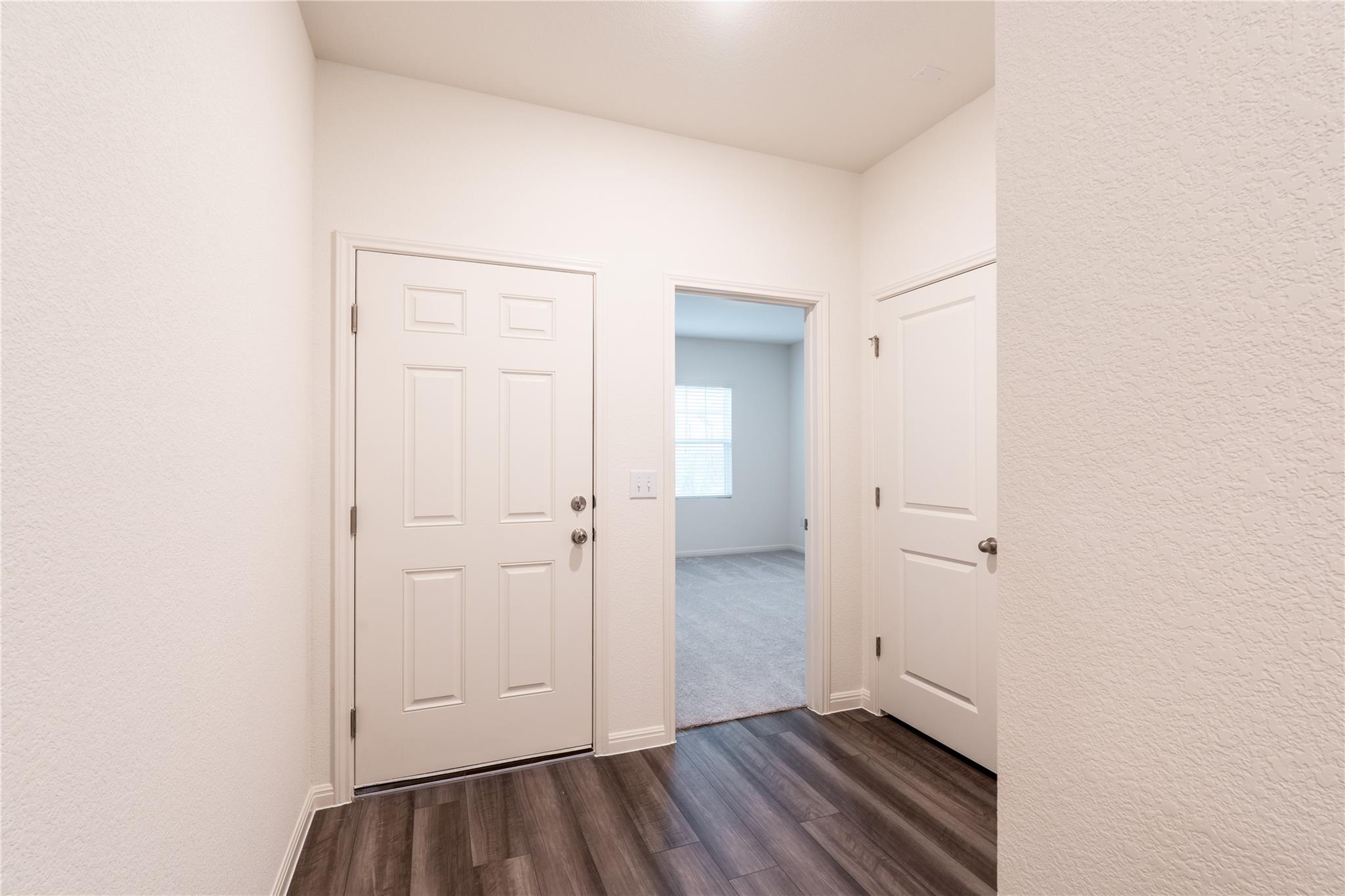 144 Mullen Way, Taylor, TX 76574