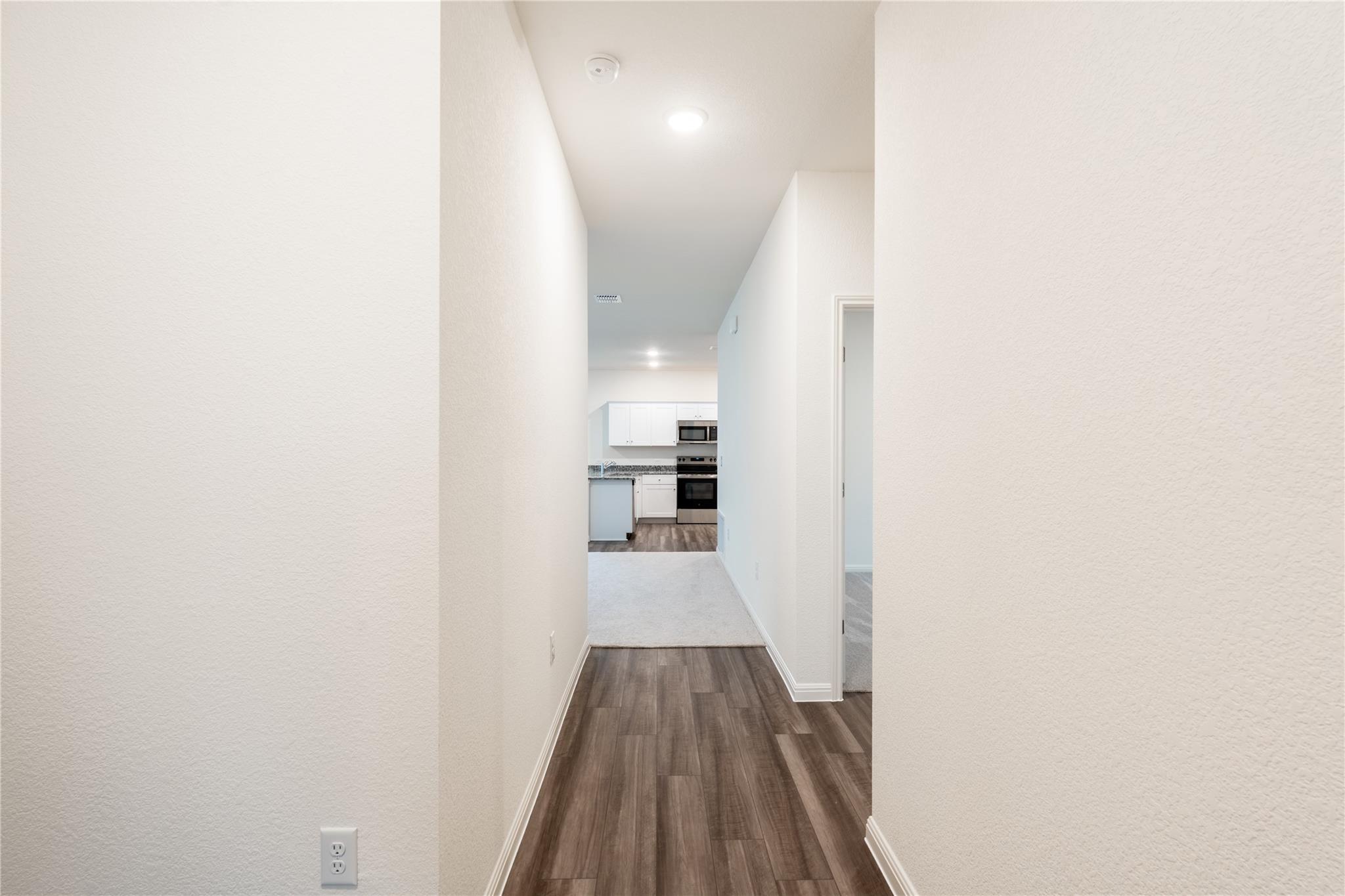 144 Mullen Way, Taylor, TX 76574