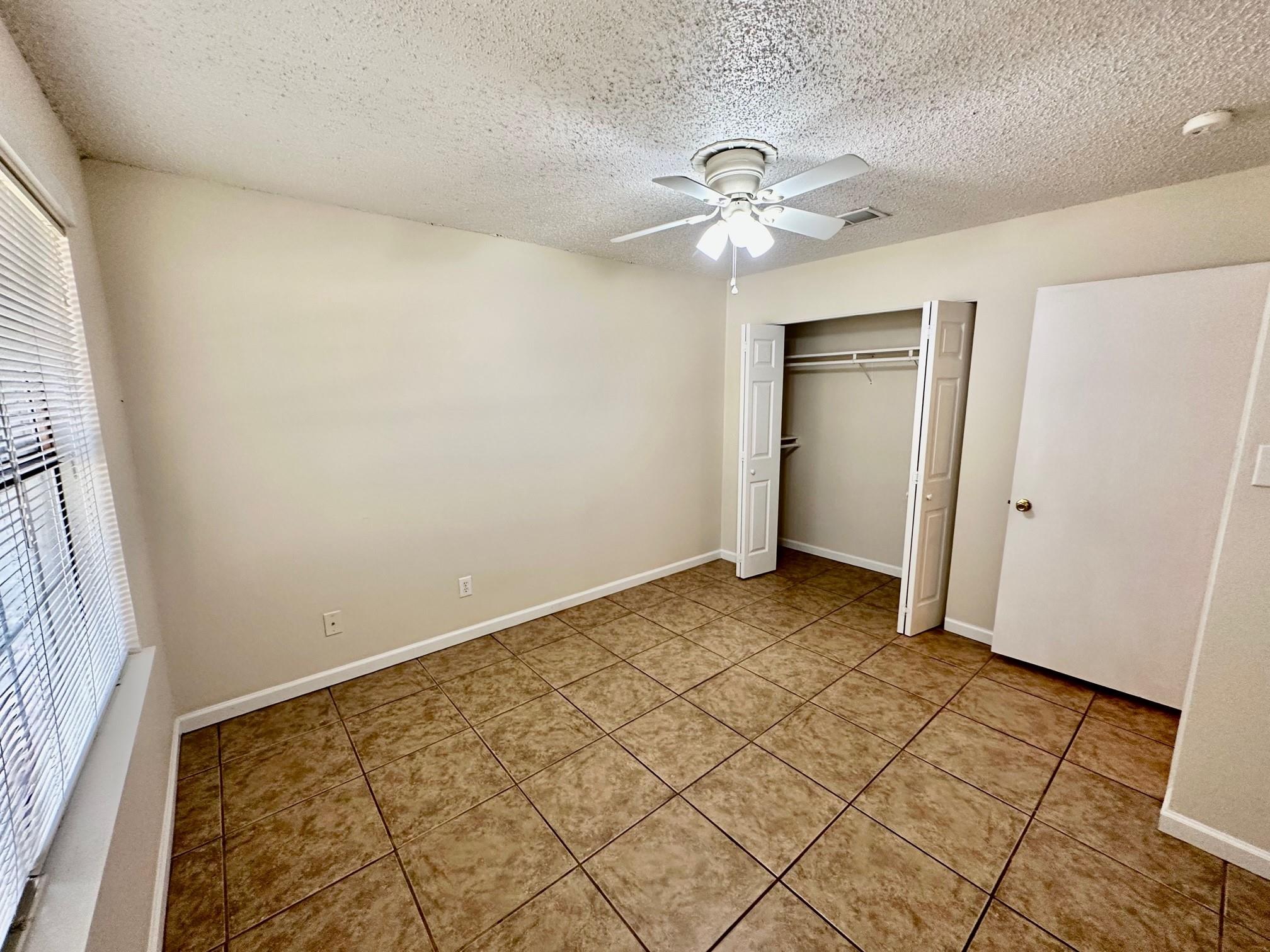 102 Lady Bird Ln, San Marcos, TX 78666