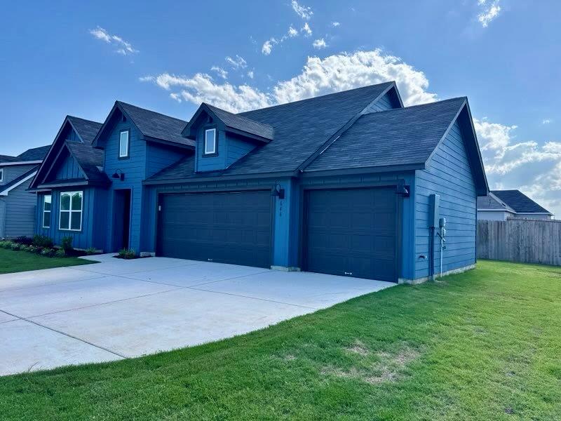 646 Grace Ln, Fredericksburg, TX 78624