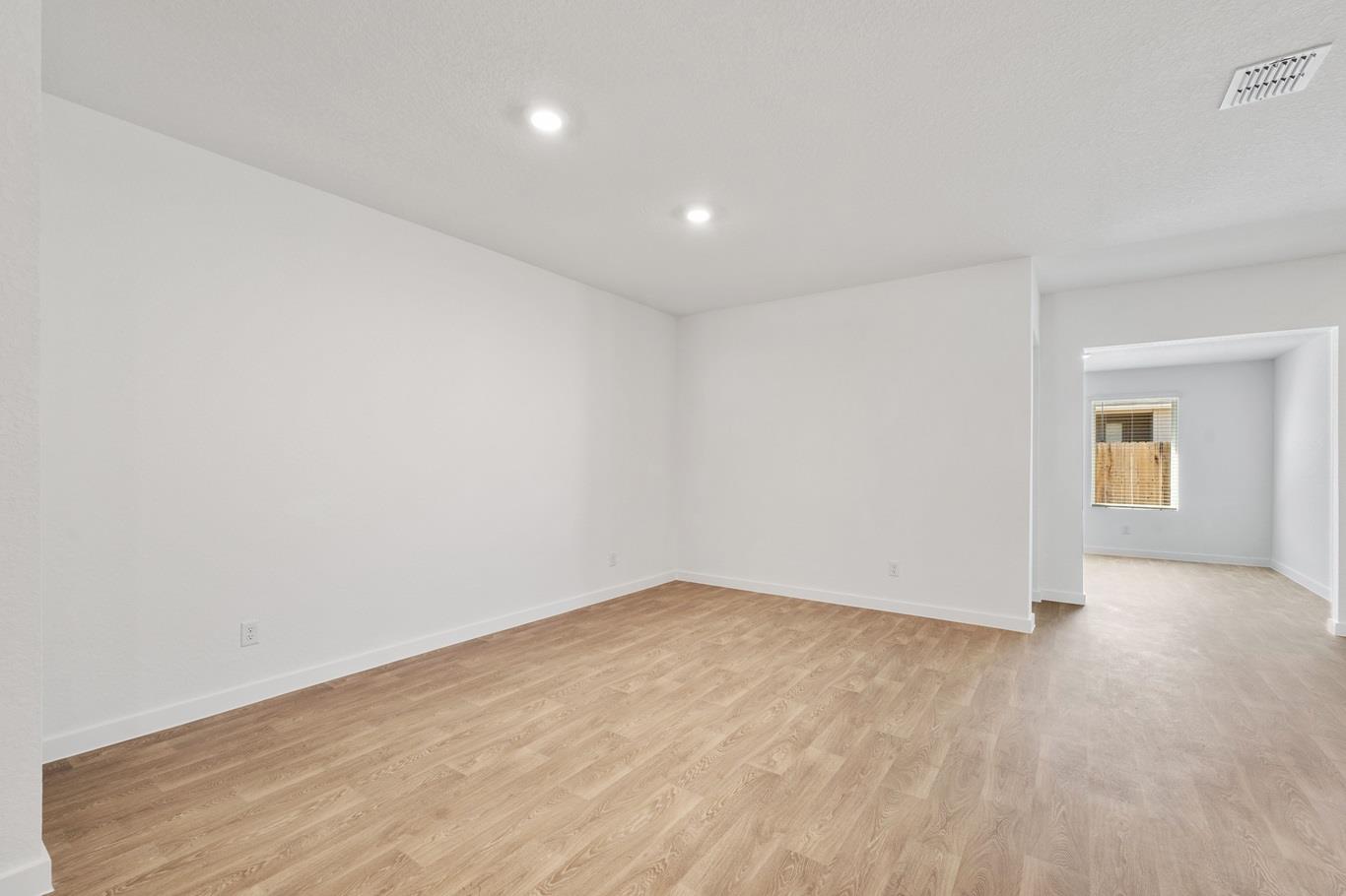 646 Grace Ln, Fredericksburg, TX 78624