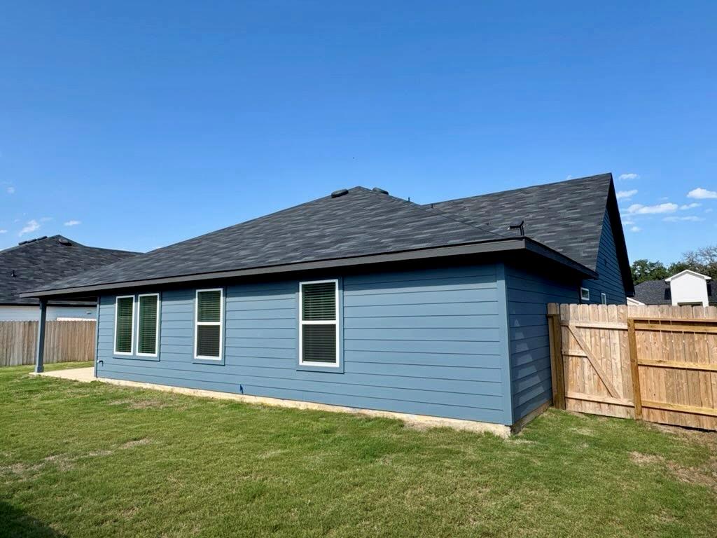 646 Grace Ln, Fredericksburg, TX 78624