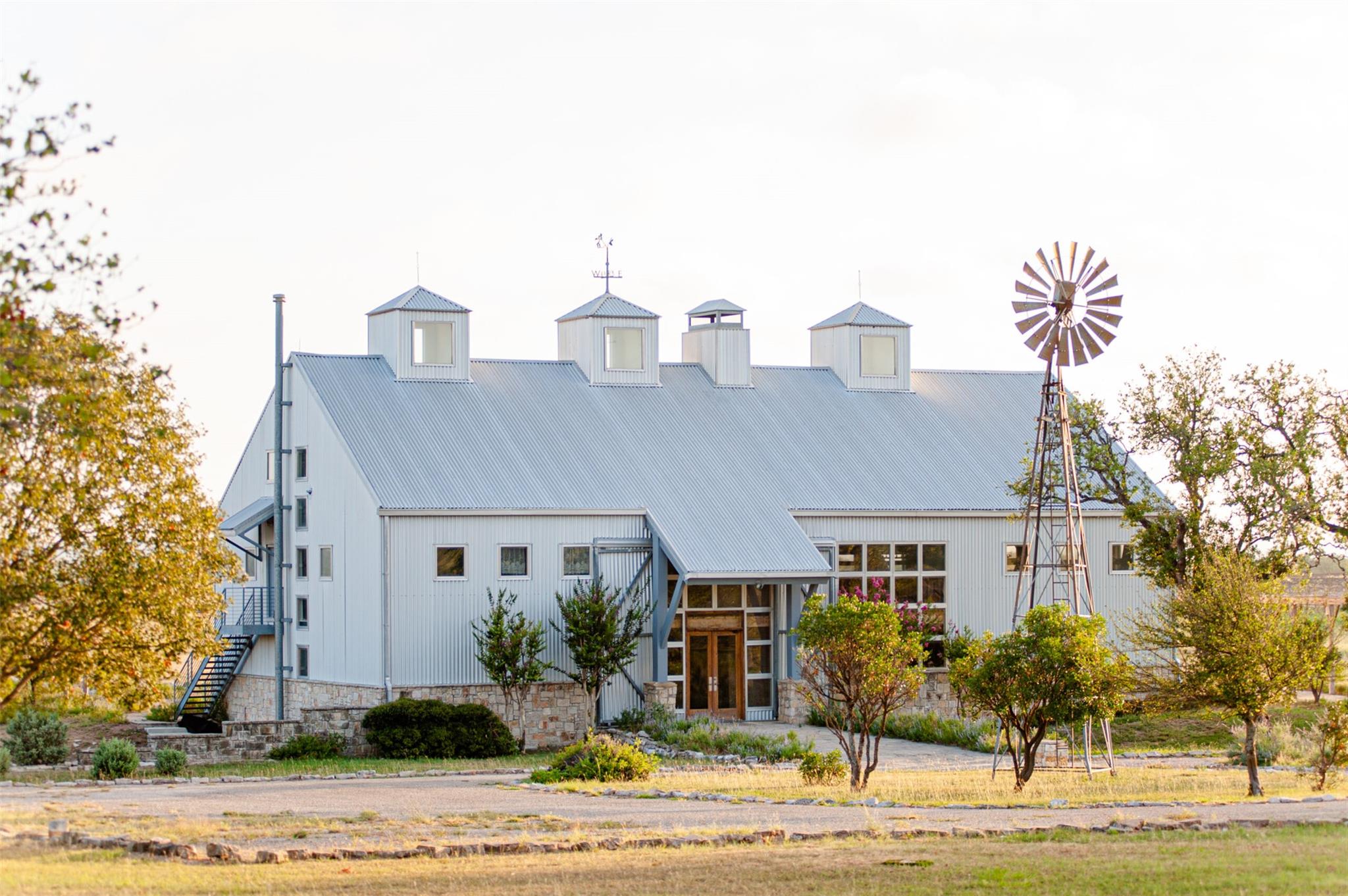 646 Grace Ln, Fredericksburg, TX 78624