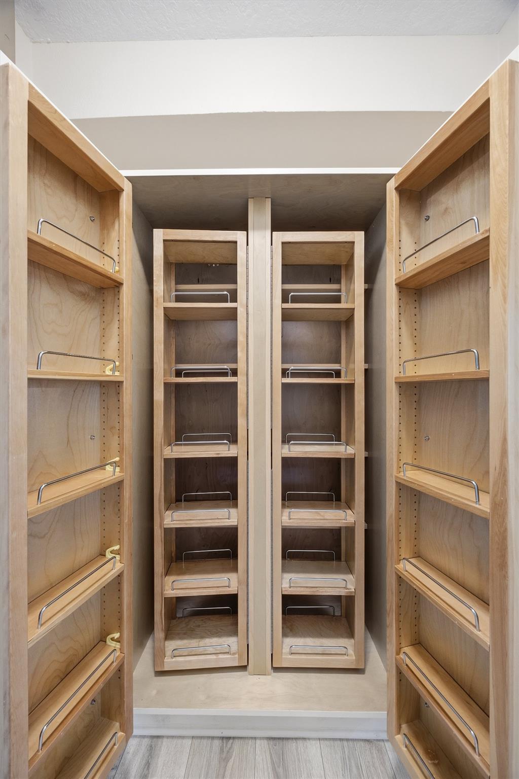 401 Arikara St, Buda, TX 78610