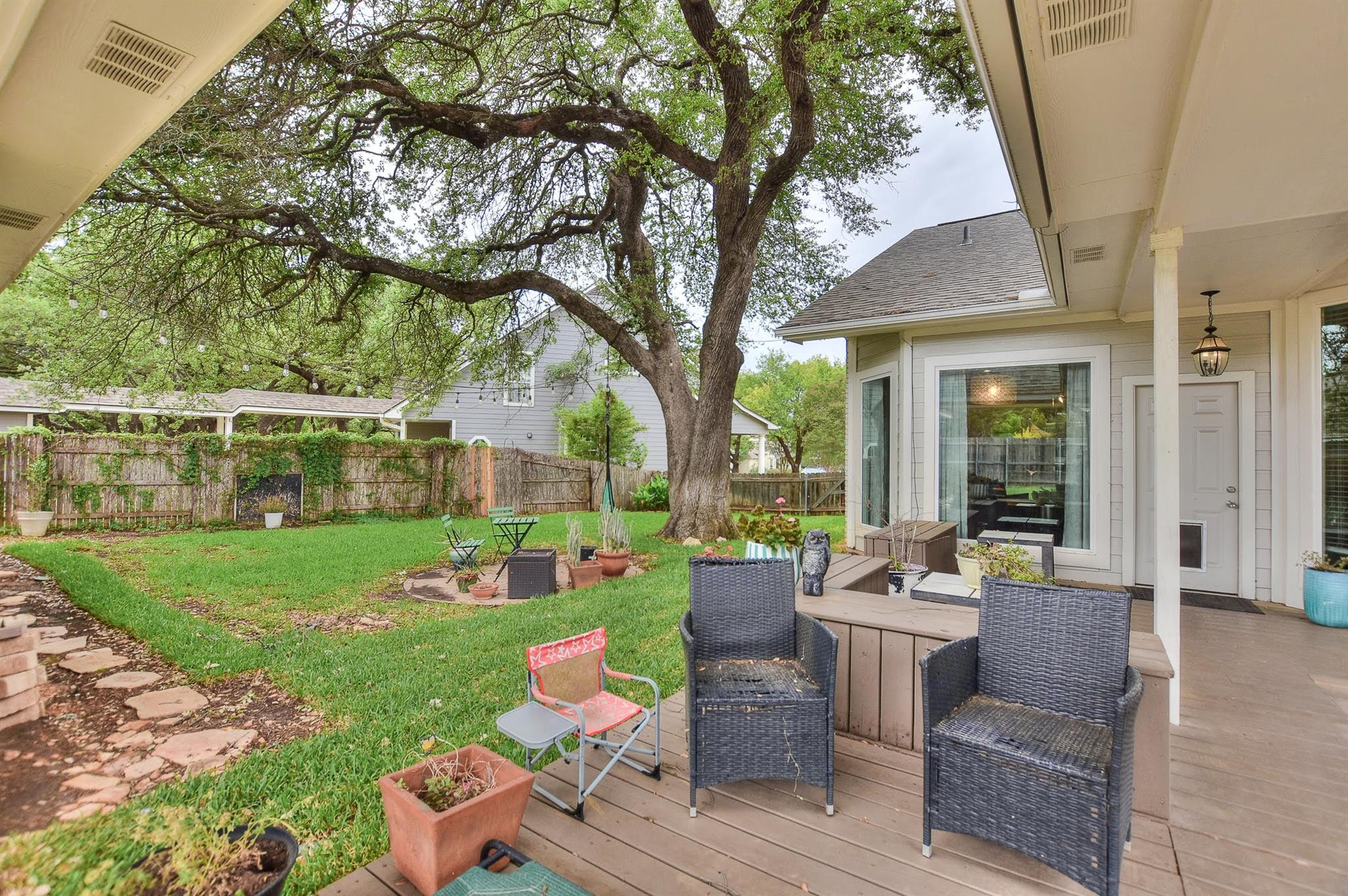 111 Green Grv, Georgetown, TX 78633