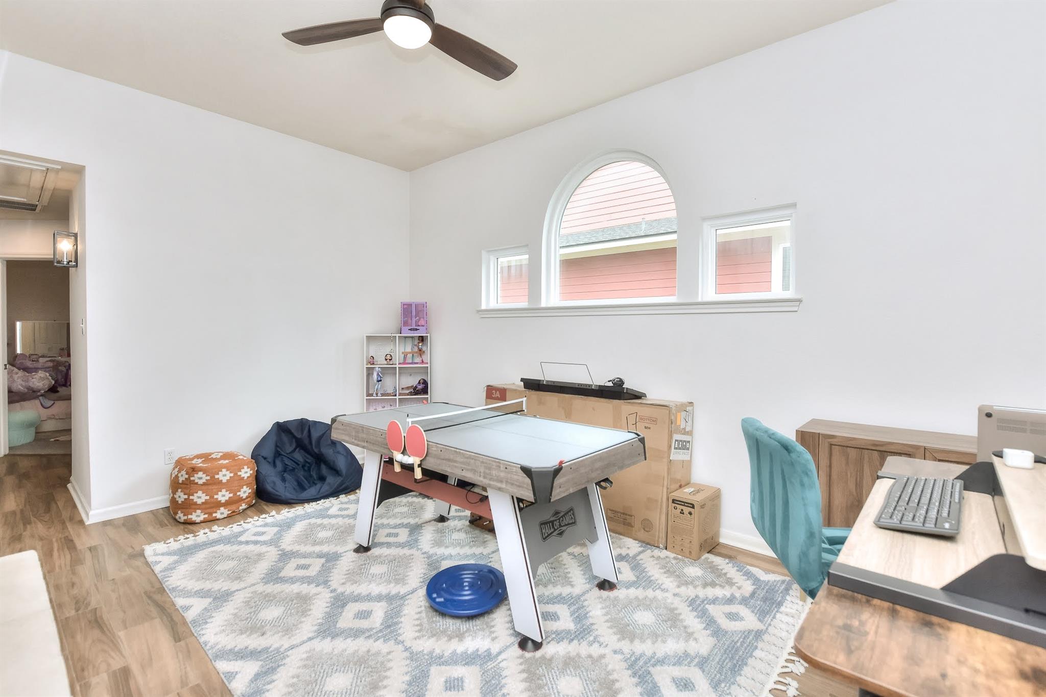 111 Green Grv, Georgetown, TX 78633