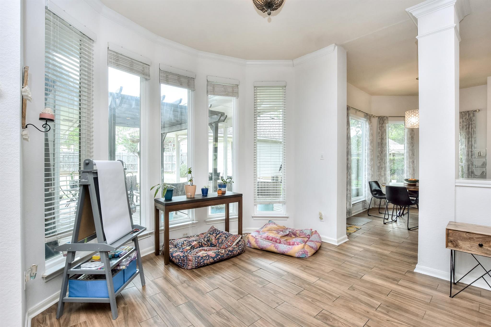 111 Green Grv, Georgetown, TX 78633