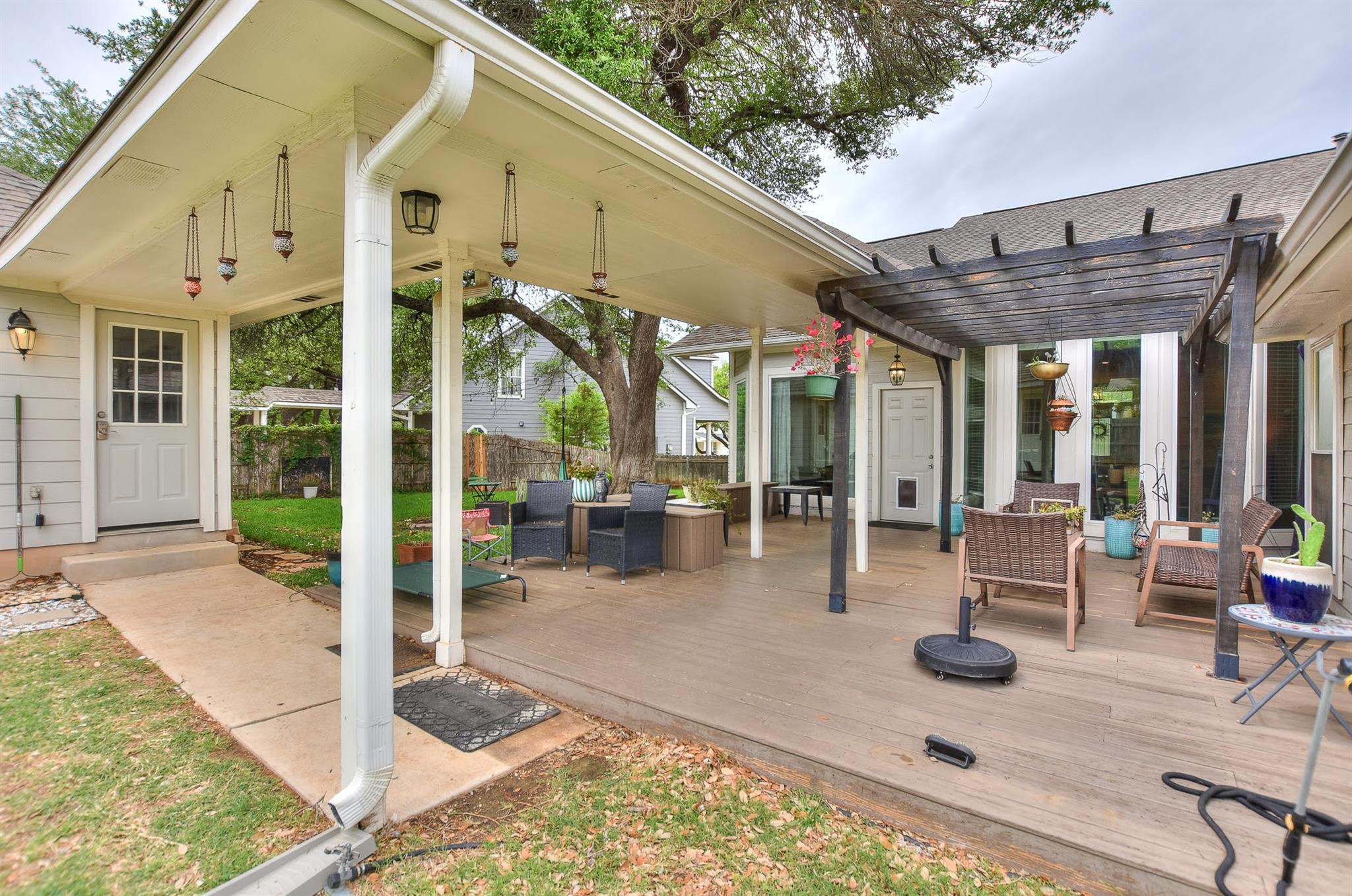 111 Green Grv, Georgetown, TX 78633