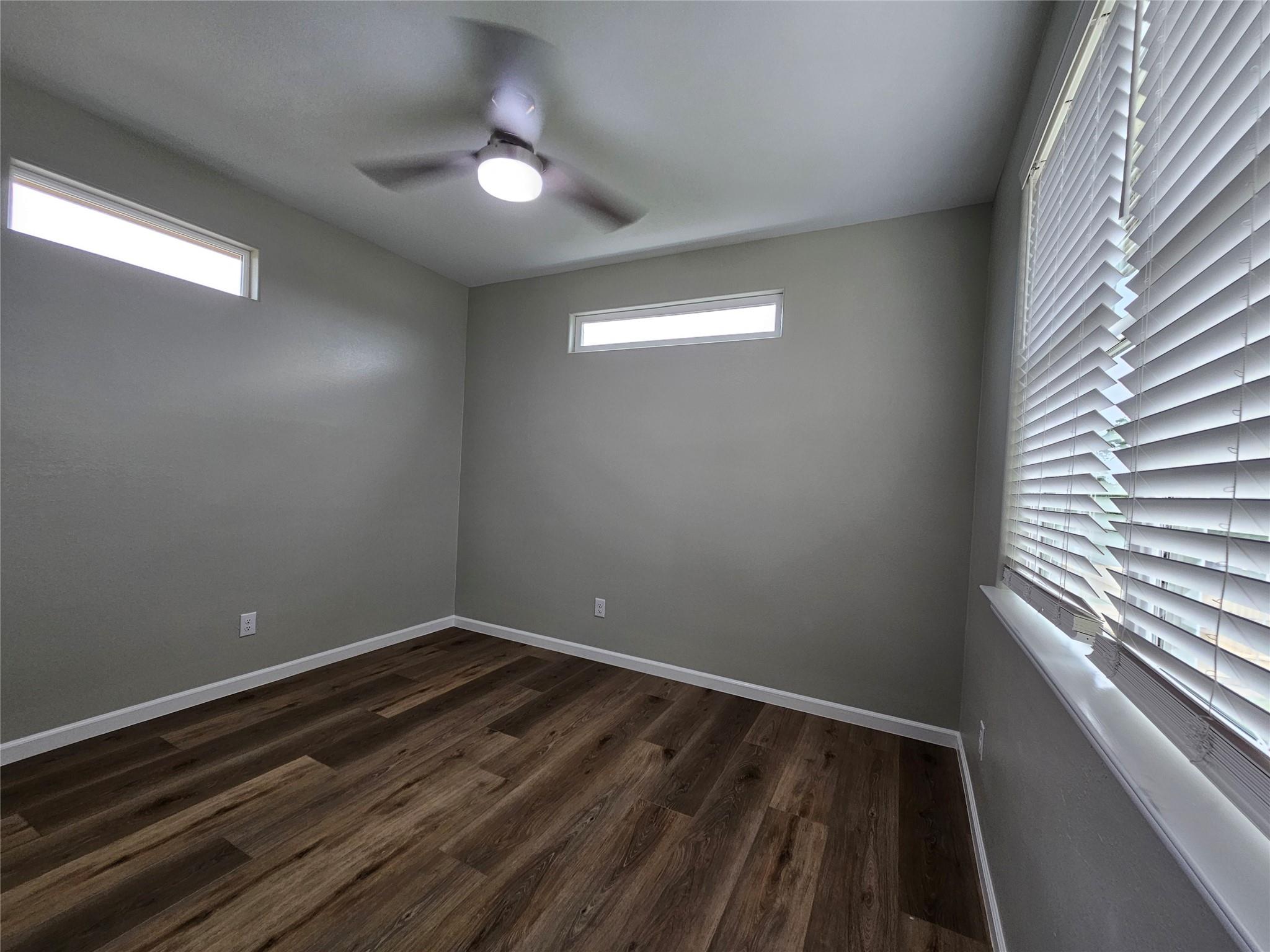 169 Chickasaw, Smithville, TX 78957