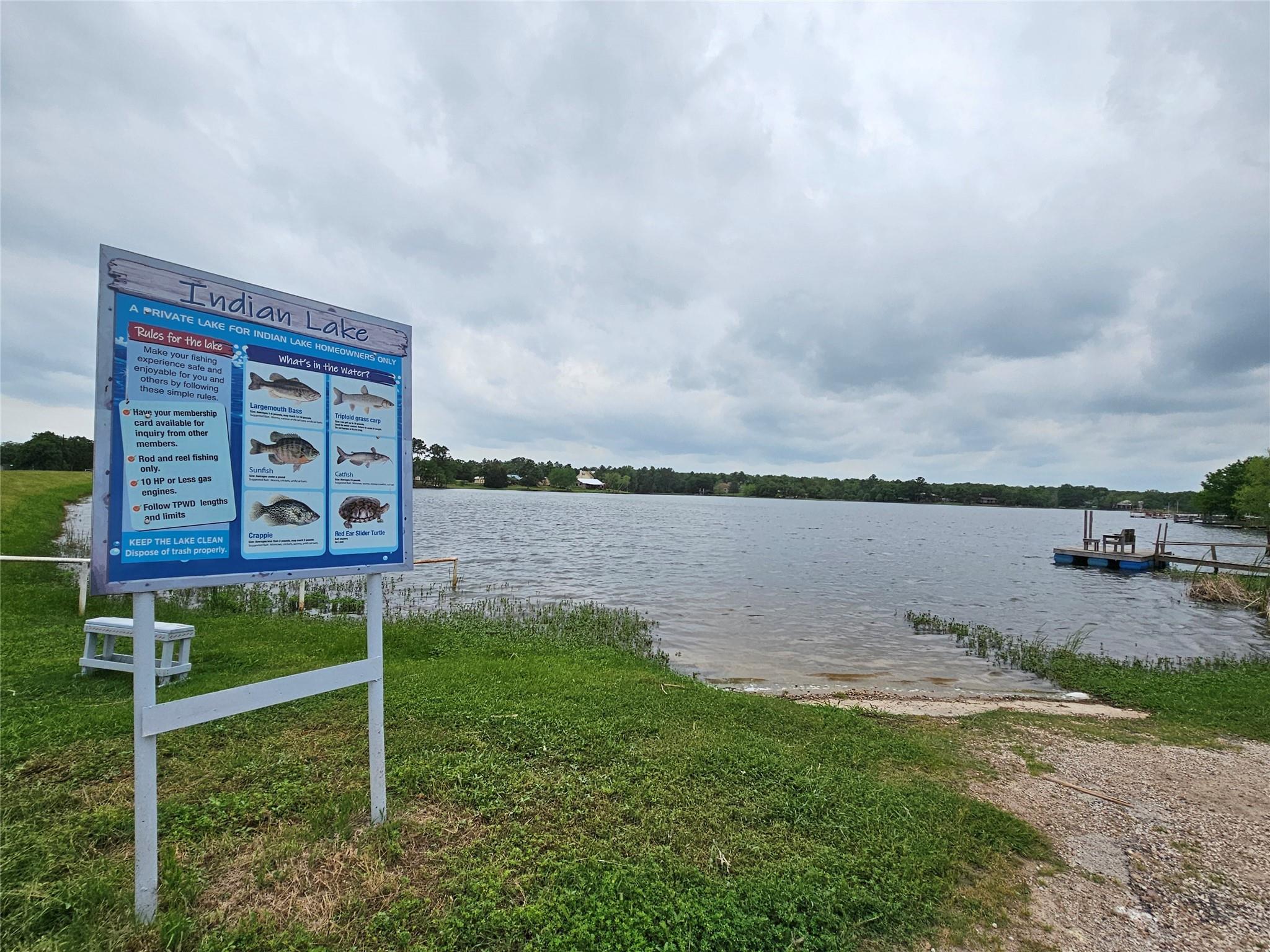 169 Chickasaw, Smithville, TX 78957