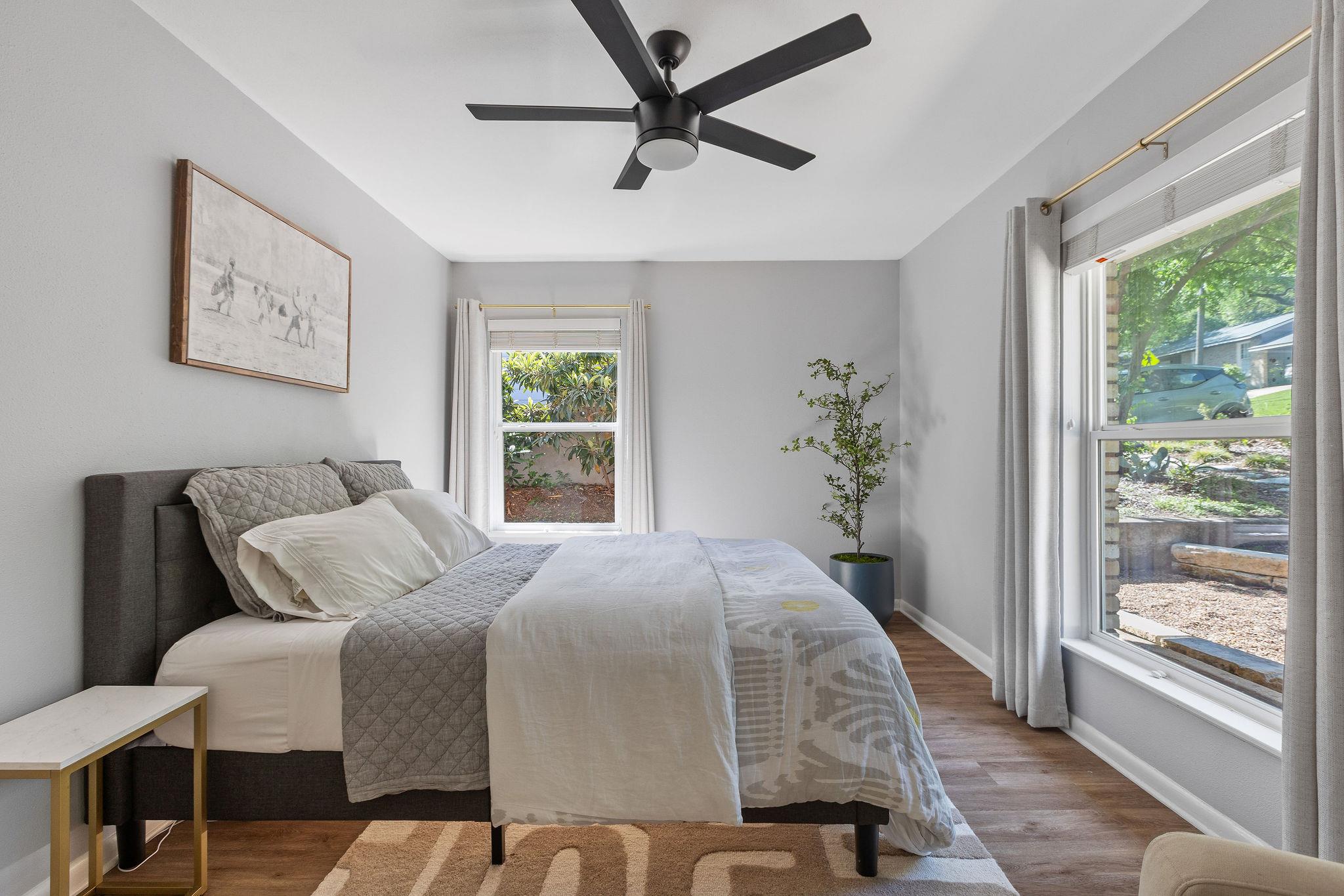 2406 Elmglen Dr, Austin, TX 78704