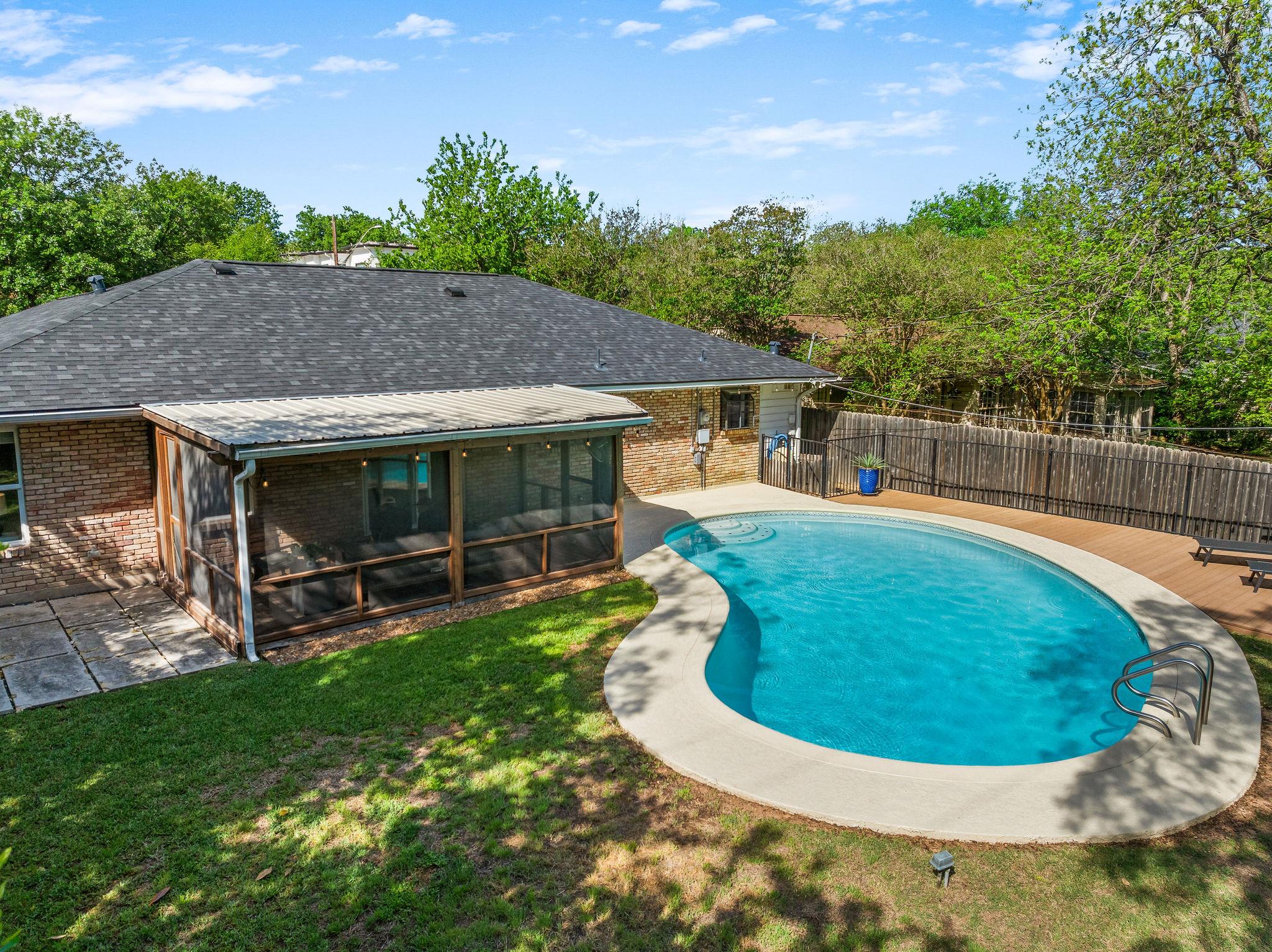 2406 Elmglen Dr, Austin, TX 78704
