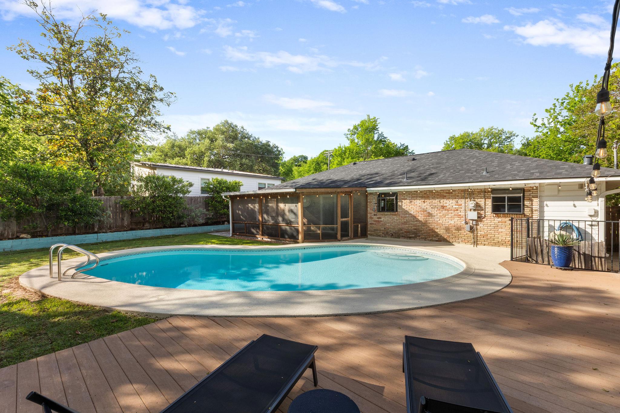 2406 Elmglen Dr, Austin, TX 78704