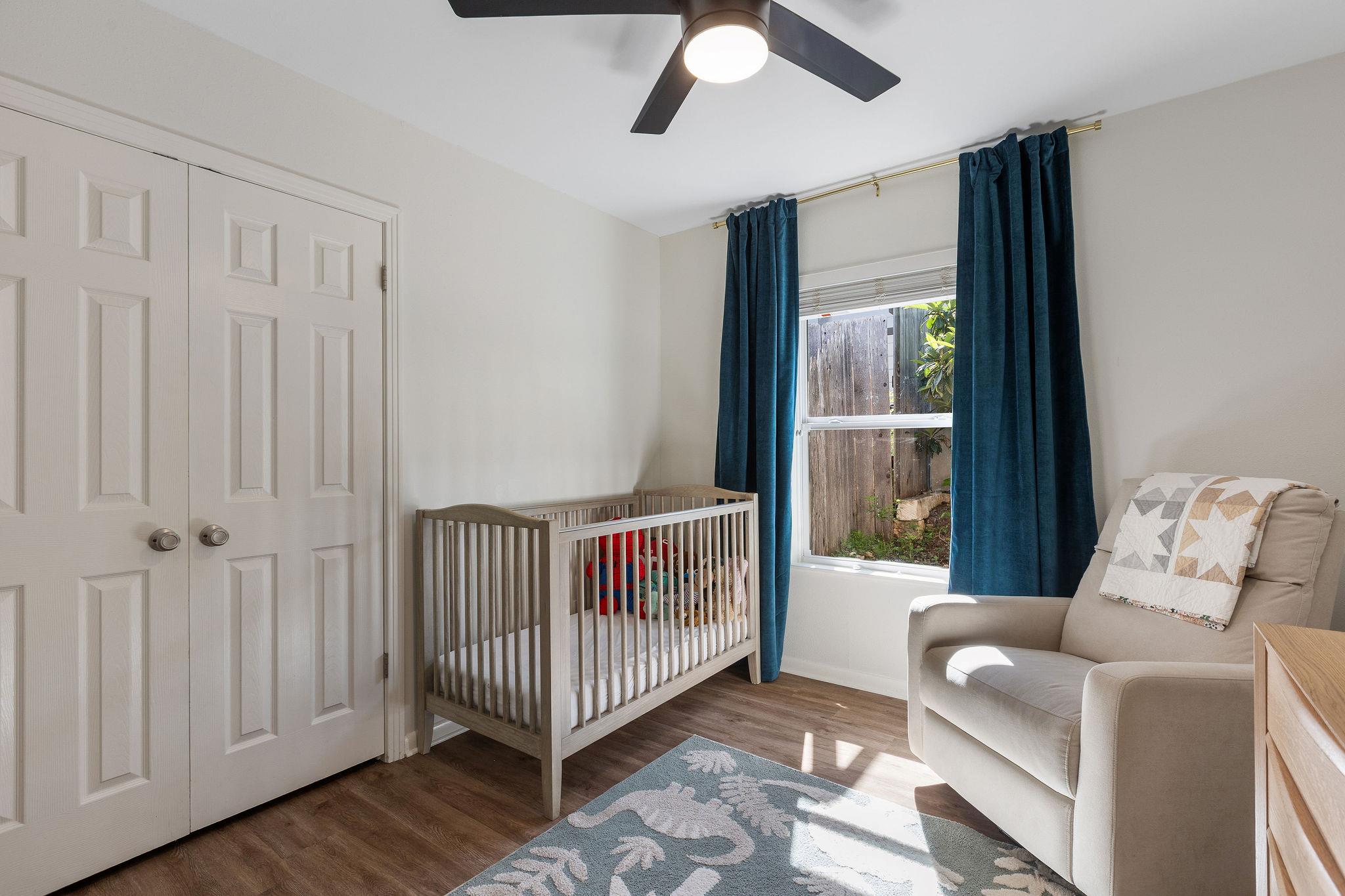 2406 Elmglen Dr, Austin, TX 78704