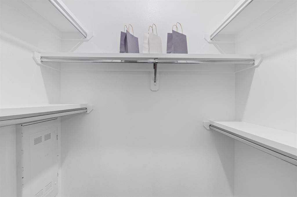 4801 Springdale Dr # 2010, Austin, TX 78723