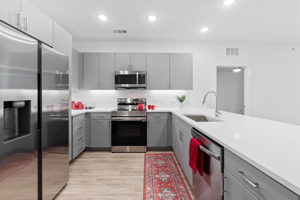 4801 Springdale Dr # 2010, Austin, TX 78723