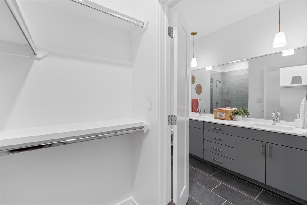 4801 Springdale Dr # 2010, Austin, TX 78723