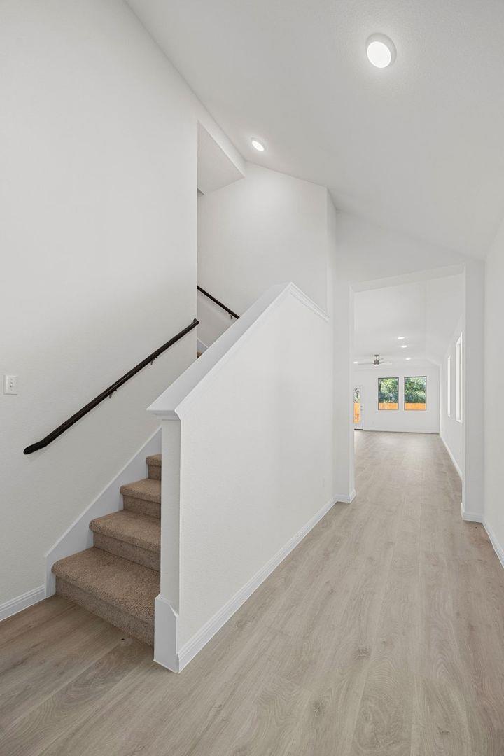 170 Hornet St, Elgin, TX 78621