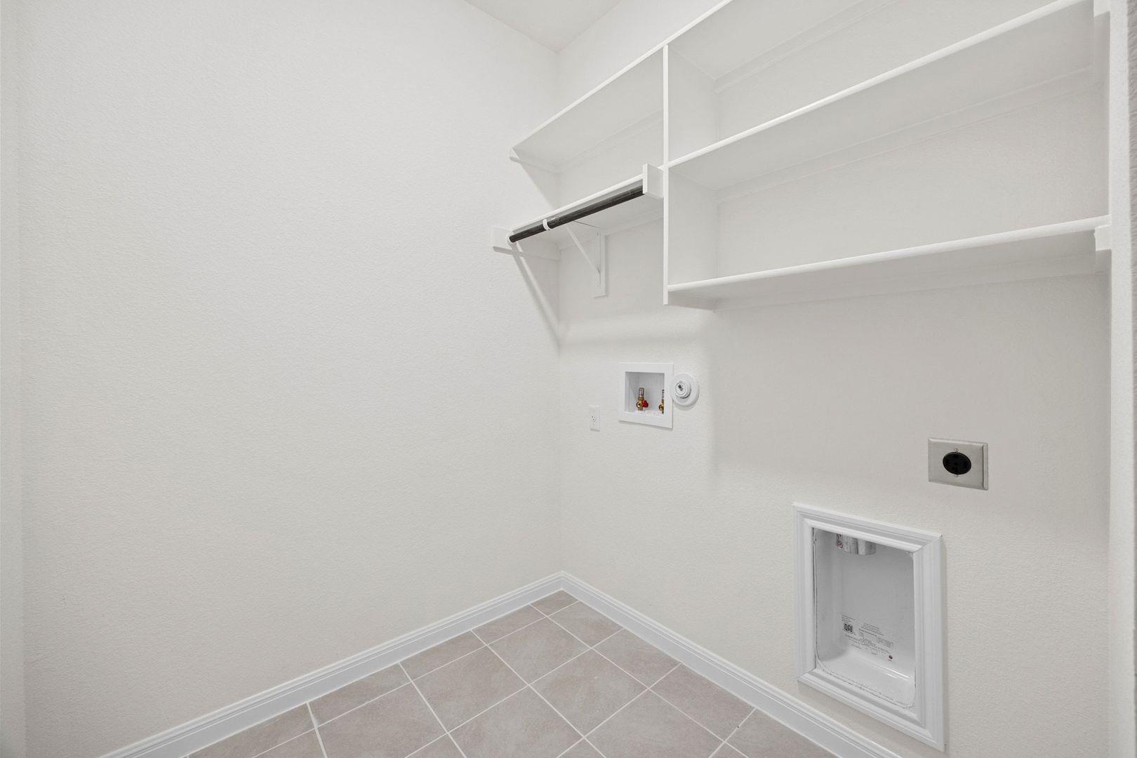 170 Hornet St, Elgin, TX 78621