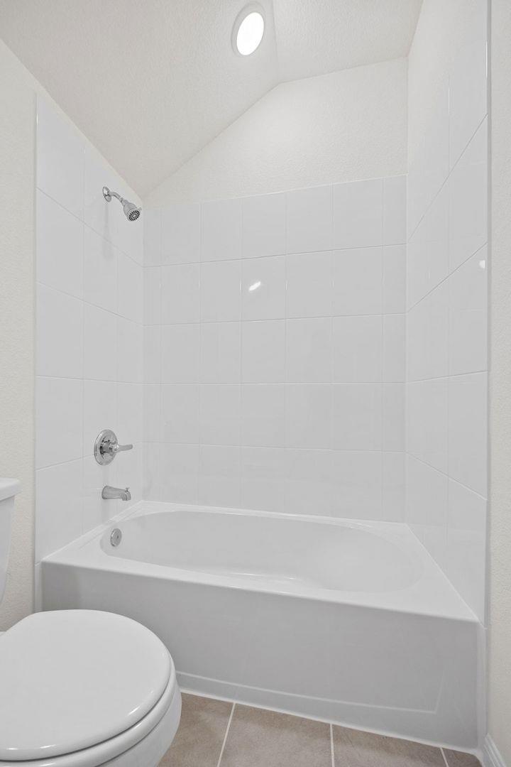 170 Hornet St, Elgin, TX 78621