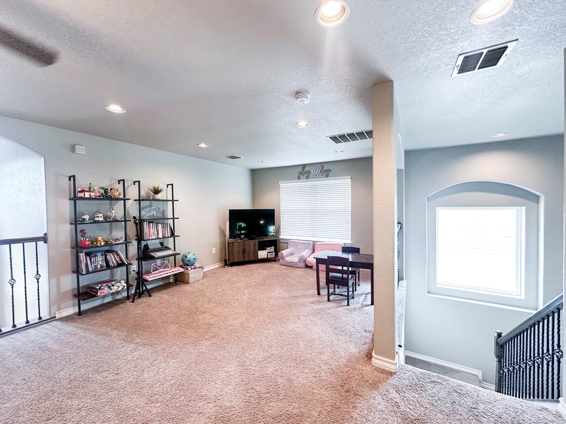 3119 Brand Iron Dr, San Marcos, TX 78666