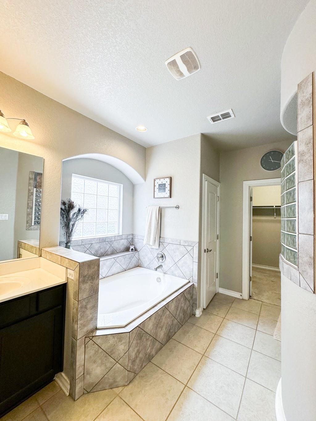 3119 Brand Iron Dr, San Marcos, TX 78666