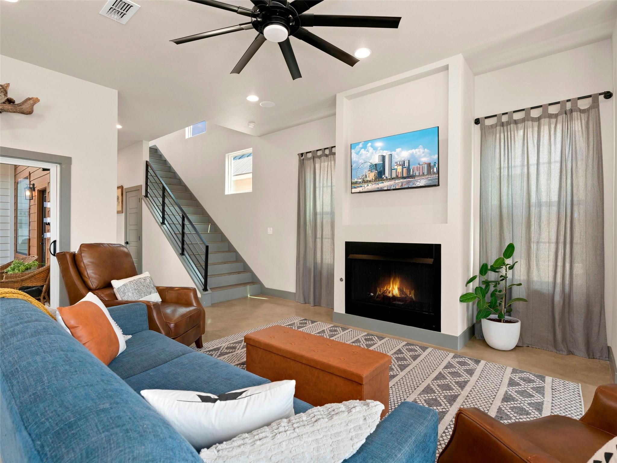 1136 Hauptstrasse, New Braunfels, TX 78130