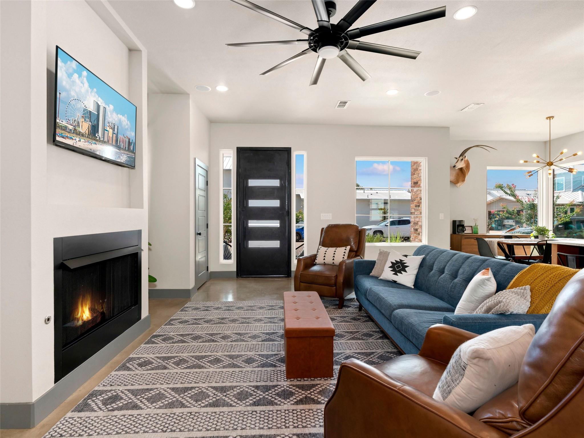 1136 Hauptstrasse, New Braunfels, TX 78130