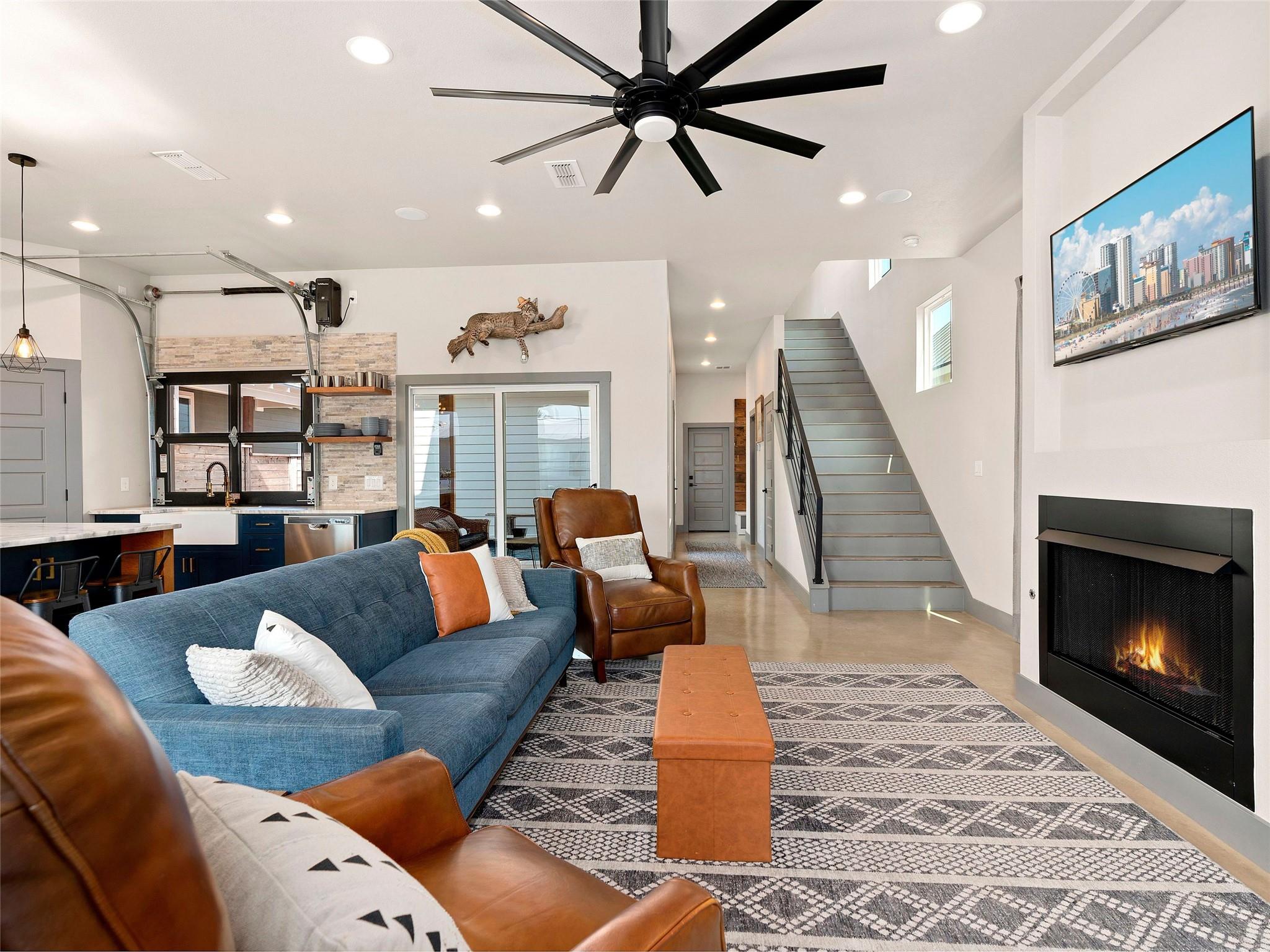 1136 Hauptstrasse, New Braunfels, TX 78130