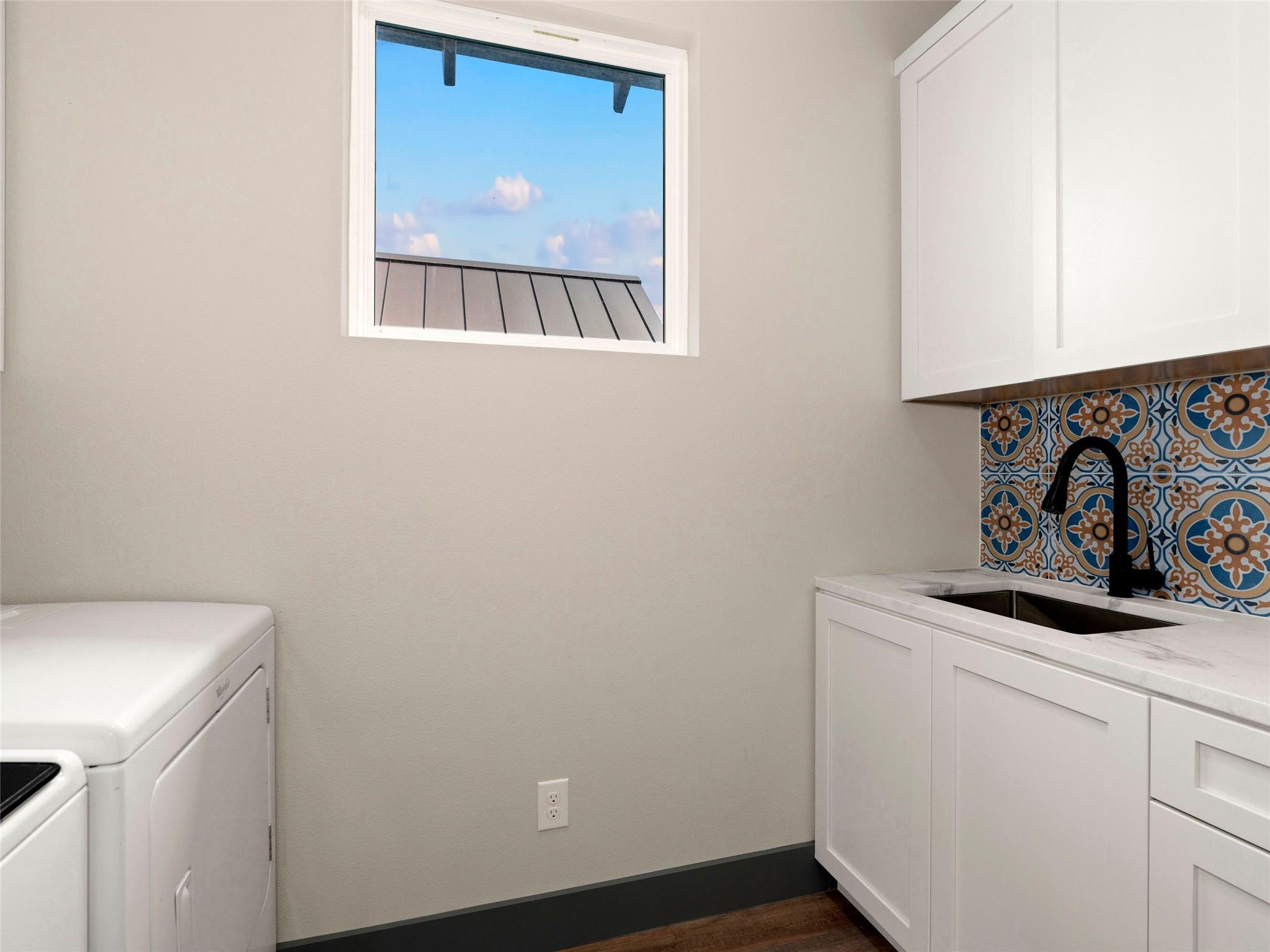 1136 Hauptstrasse, New Braunfels, TX 78130