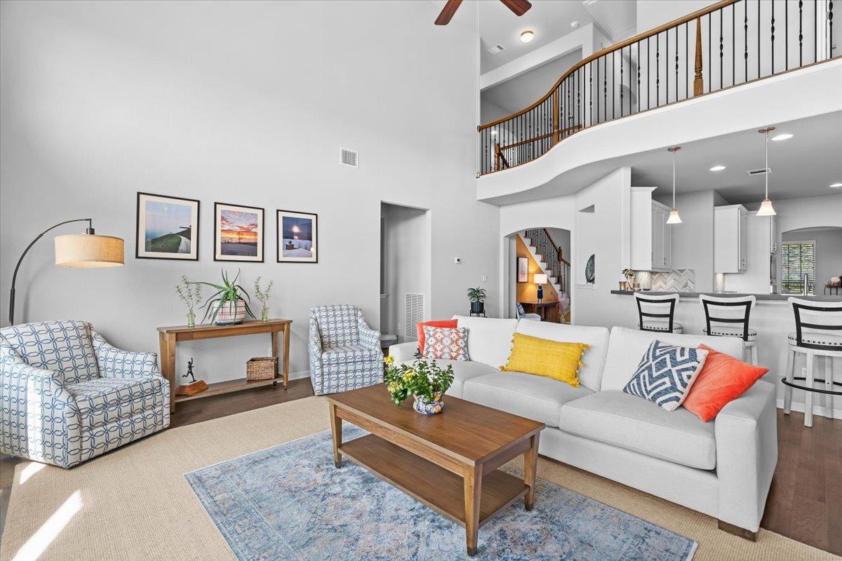 2733 Painted Sky Bnd, Leander, TX 78641